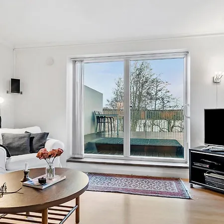 1 Bedroom Cozy In Apartment Grasten